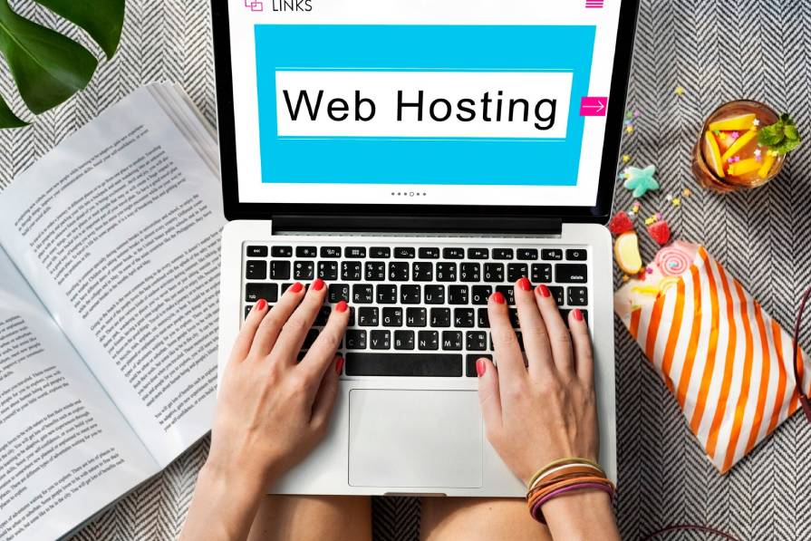 You are currently viewing How to Register a Domain Name: Step-by-Step Tutorial